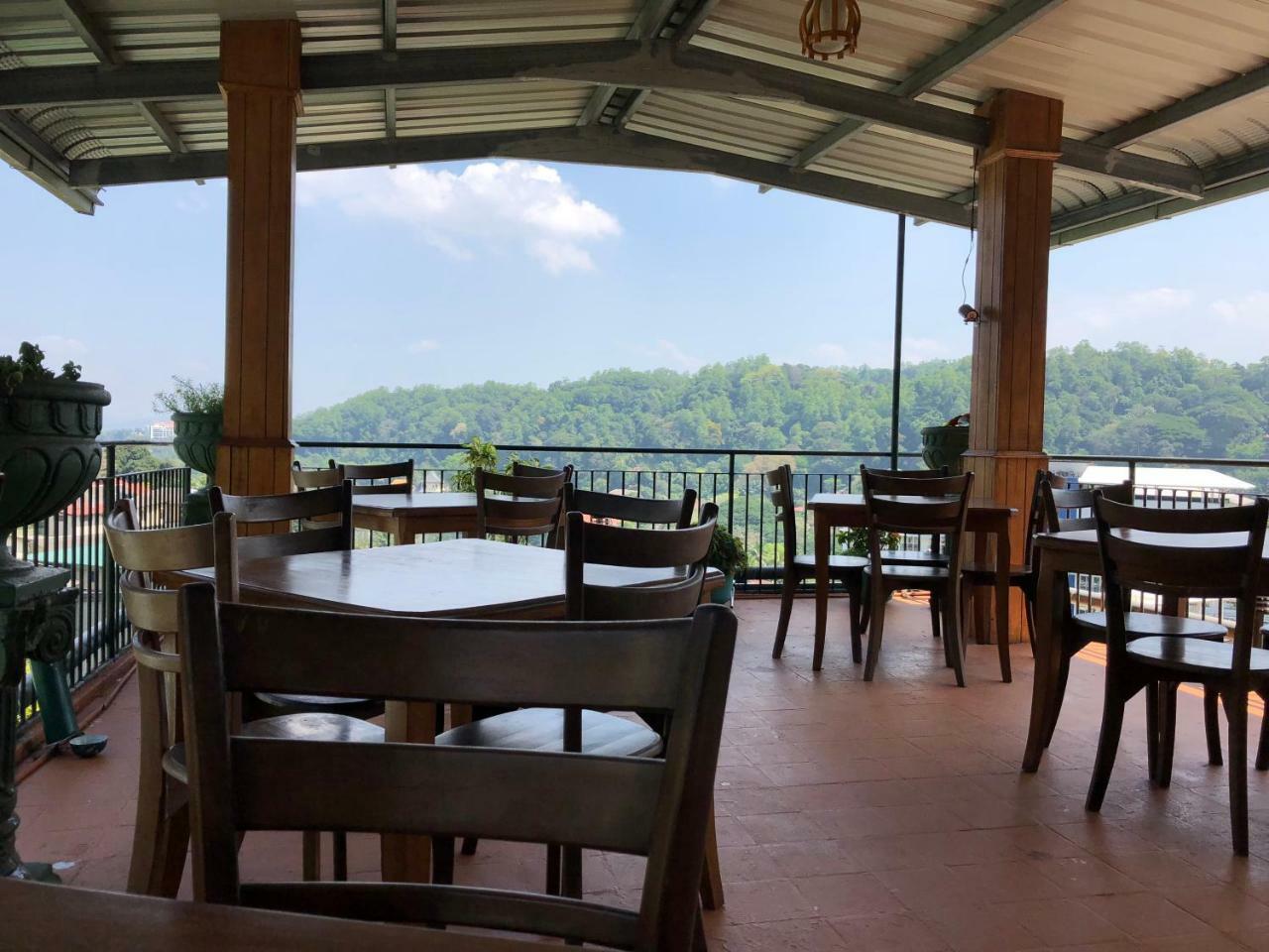 Sharon Inn Kandy Bagian luar foto